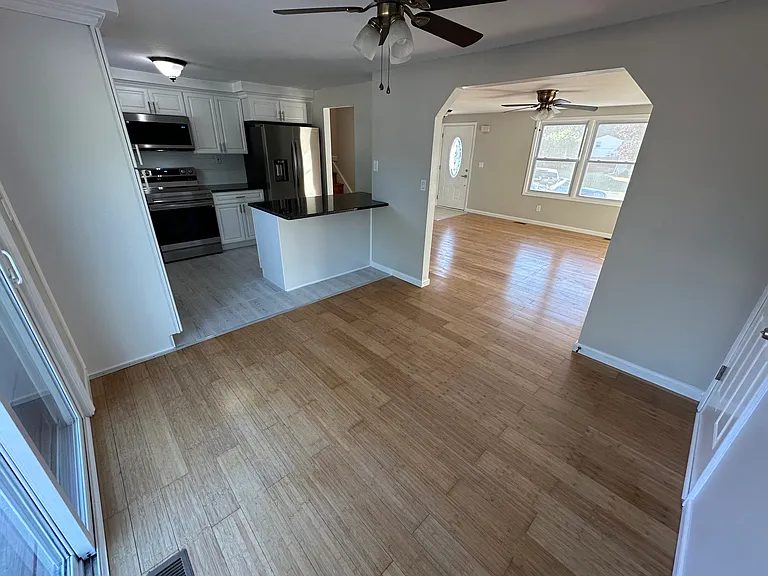 4942 Dahlia Cir — Photo 8