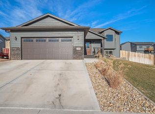 2543 Meadow Dr, Sturgis, SD 57785