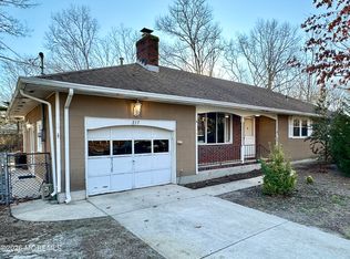 217 Wells Mill Rd, Waretown, NJ 08758