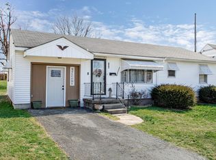 104 Hillcrest Ave, Lancaster, KY 40444