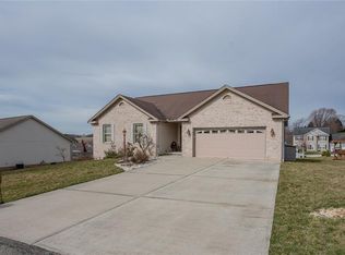 251 Rosenberry Ct, Mount Pleasant, PA 15666
