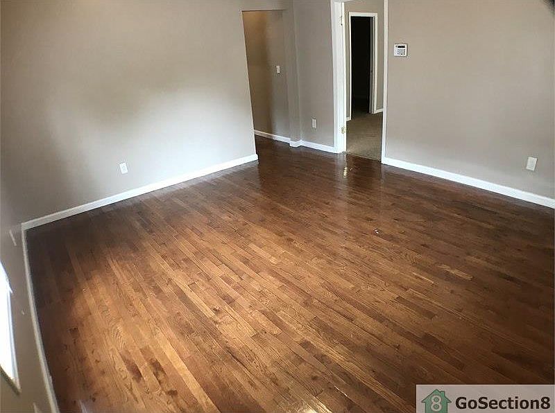 2nd image of 505 12th St