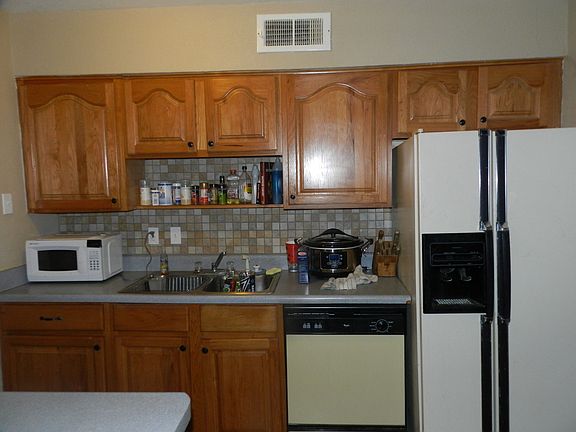 5th image of 1104 Glynn Oaks Dr