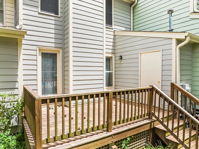 5624 Darrow Dr — Photo 25