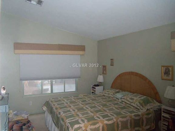 4th image of 963 Hollandsworth Ave