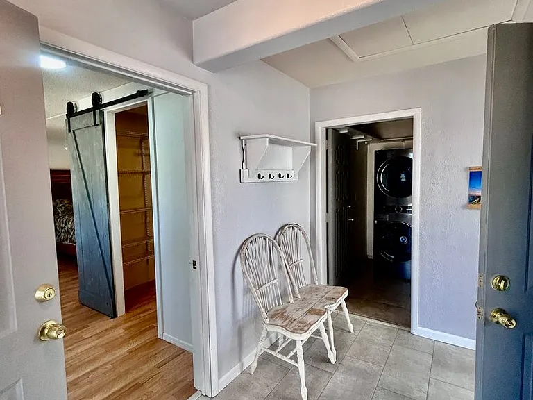 13407 E 55th St — Photo 21