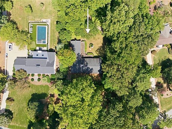 2nd image of 5510 Mecklenburg Rd