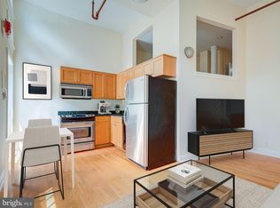 50 N Front St APT 108, Philadelphia, PA 19106