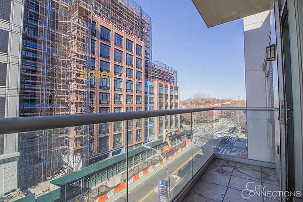 Rented by City Connections Realty | media 6