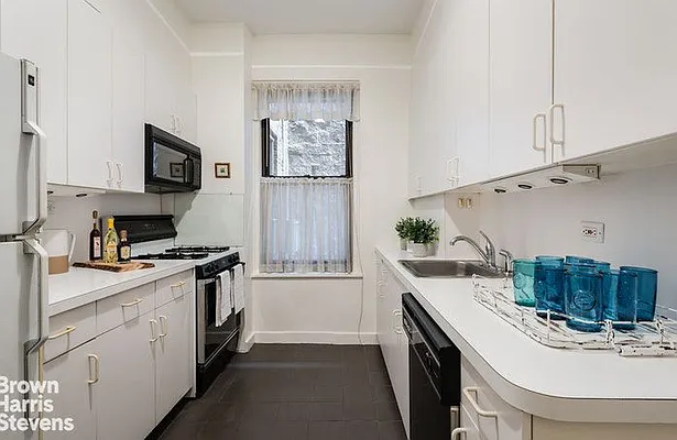 Sold by Brown Harris Stevens | media 15