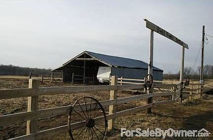 used for horses and storage on one side