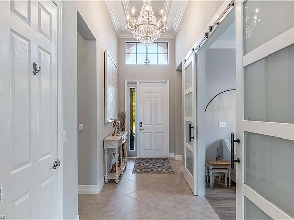 5th image of 4067 Aspen Chase DR
