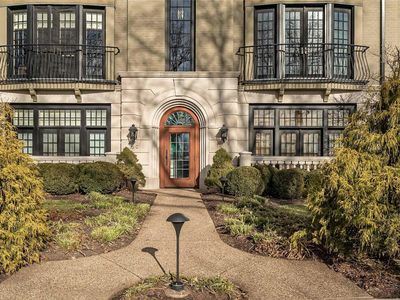 15 Topton Way APT 2C, Saint Louis, MO, 63105