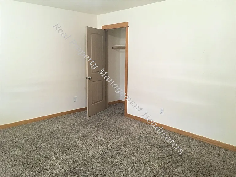 2147 Gold Ave — Photo 9