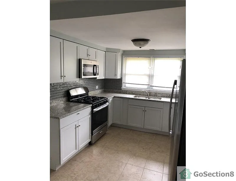 4440 175th Pl photo 1