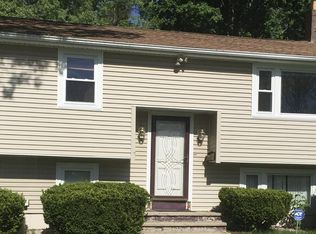 25 Sherman St, Brockton, MA 02302