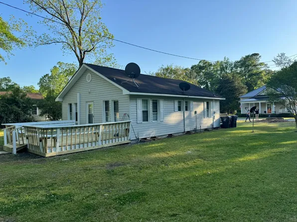 (undisclosed Address), Roseboro, NC 28382