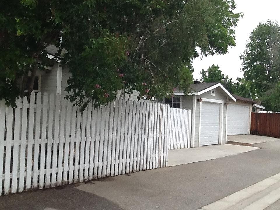 2nd image of 2640 C St