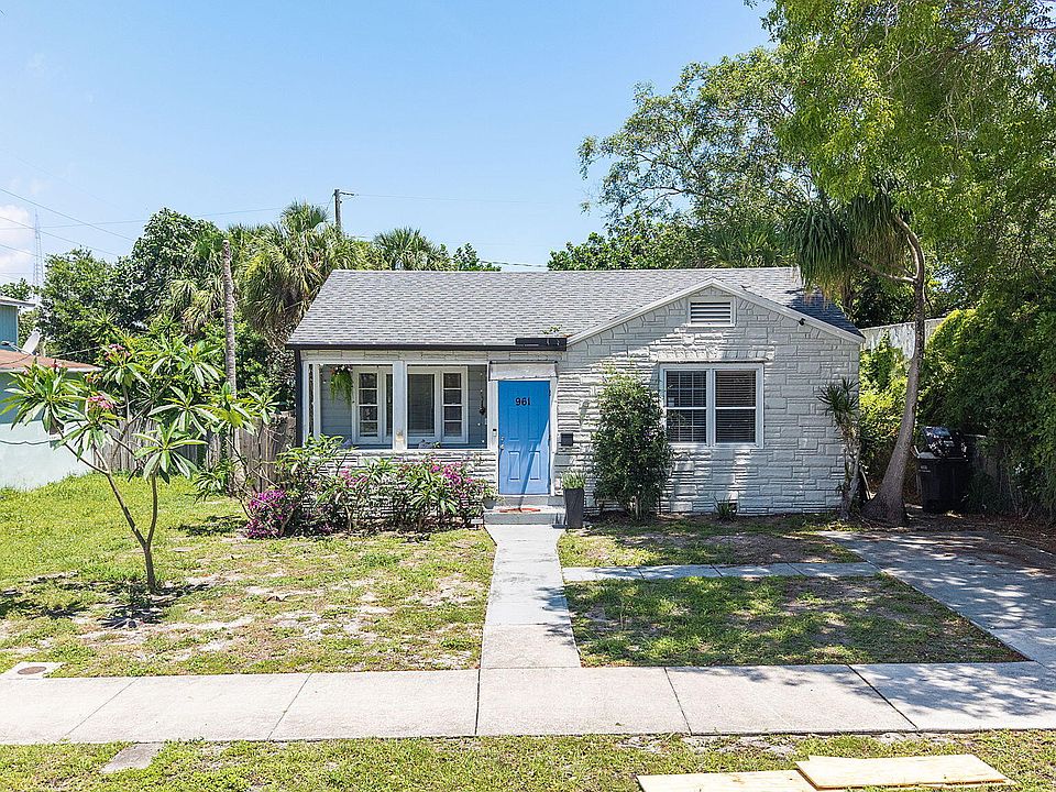 1st image of 961 32nd Street