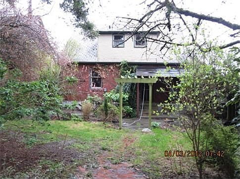 2nd image of 611 High Ave