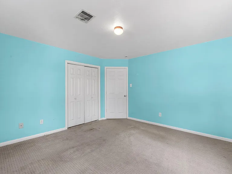 2444 Margaret St #A — Photo 18