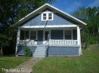 8226 Flora Ave, Kansas City, MO 64131