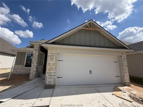 1970 Cambria Dr, Bryan, TX 77807