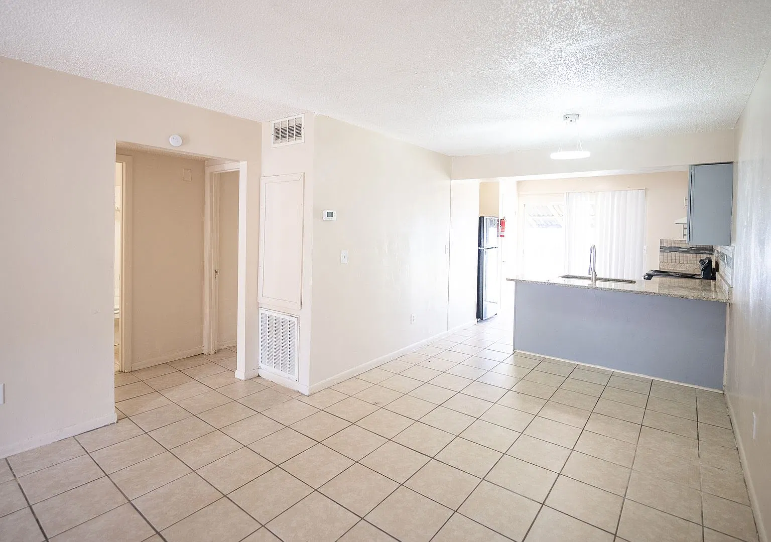 2223 Leo Drive — Photo 4