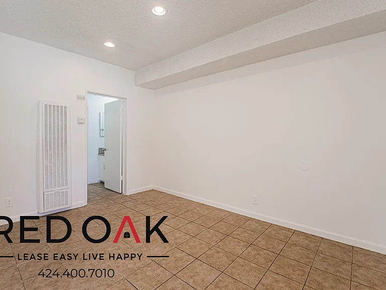 4342 W 130th St #12 — Photo 15