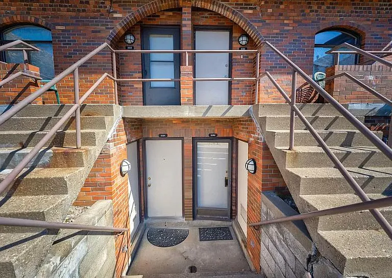 3260 Kennett Sq — Photo 10