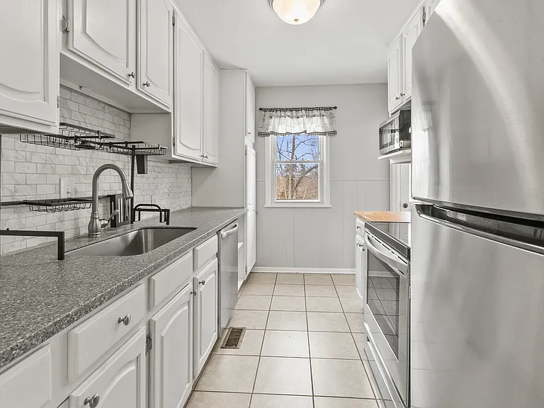 3164 Ida St — Photo 10