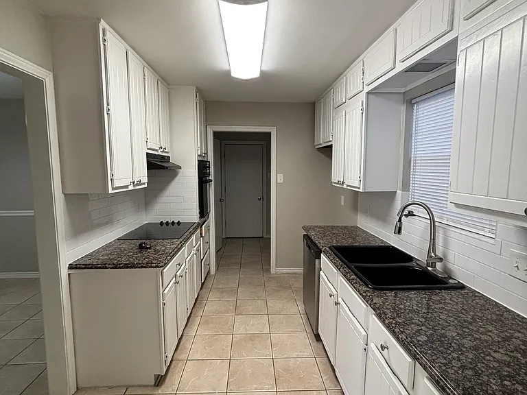 3210 Konet St — Photo 6