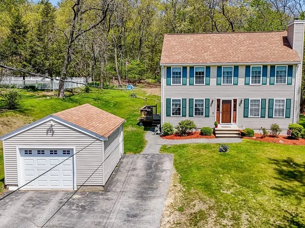 907 W Lowell Ave, Haverhill, MA 01832