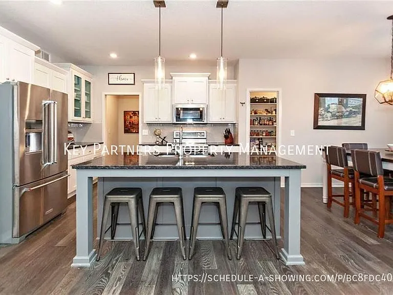 23402 W 52nd Ter — Photo 9