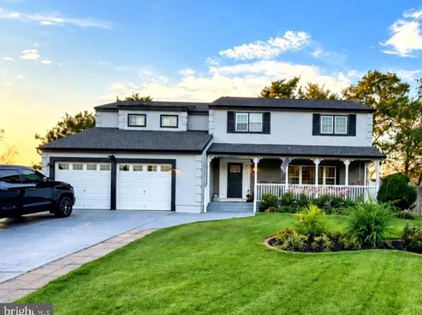 14 Rigel Ct, Turnersville, NJ 08012