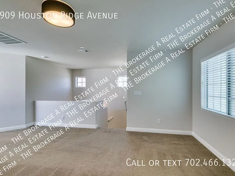 8909 Houston Ridge Ave — Photo 30
