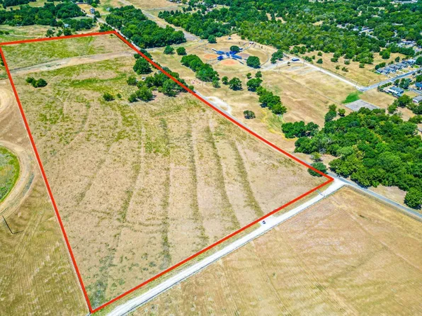 2401 Oak Valley Rd, Corsicana, TX 75110