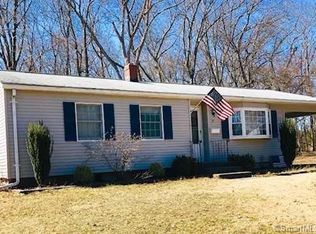 32 Nancy Dr, Enfield, CT 06082