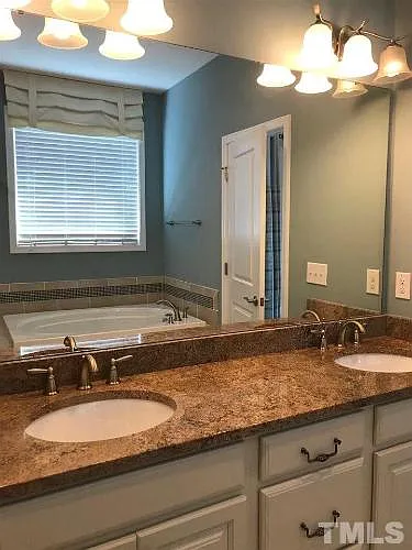 4201 Sunset Falls Dr — Photo 12