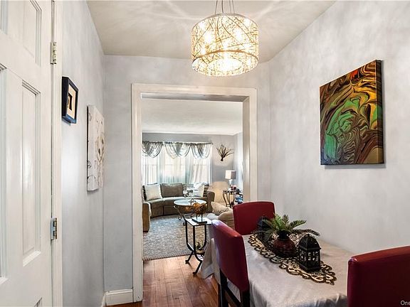 5th image of 604 Tompkins Ave #16D