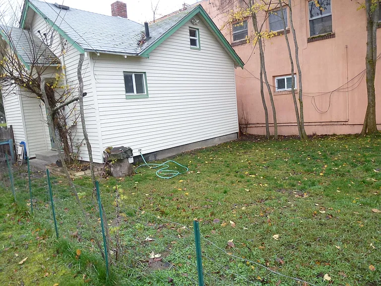 831 N 7th St — Photo 7