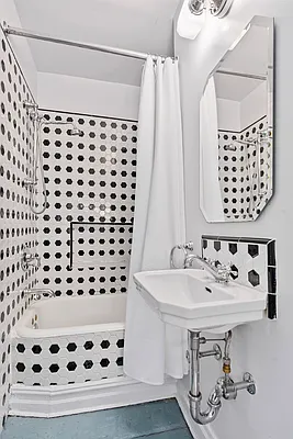 Sold by Corcoran | media 6