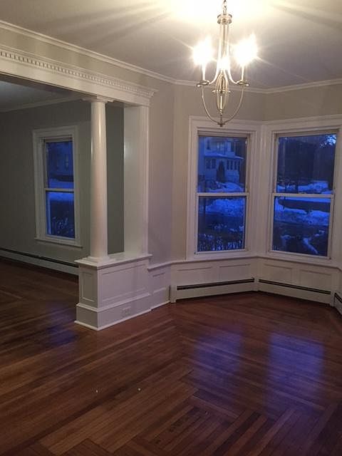 dining room bay window