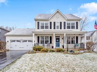 2930 Camden Dr, West Chicago, IL 60185