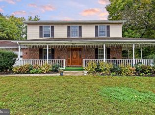 3617 Lumar Dr, Fort Washington, MD 20744