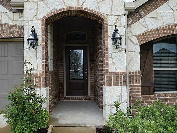 2nd image of 3607 Ember Falls Ln