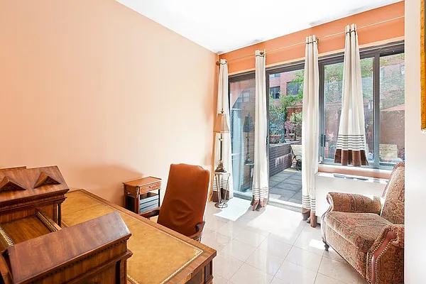 Sold by Corcoran | media 21