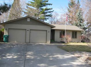 817 N Woodlawn Rd, Spokane, WA 99216