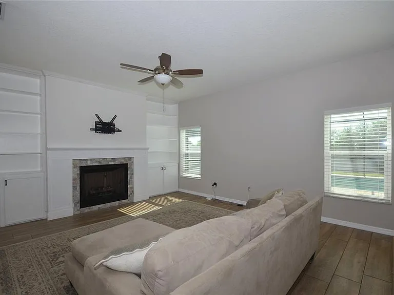 1625 Emerald Hill Way — Photo 21