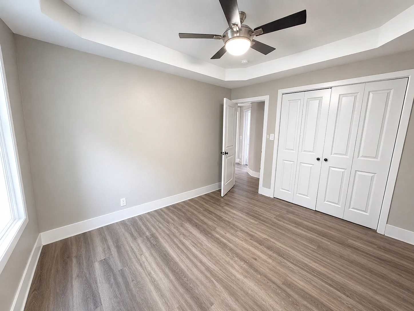 29 Gibson Ave - Unit 2 — Photo 3